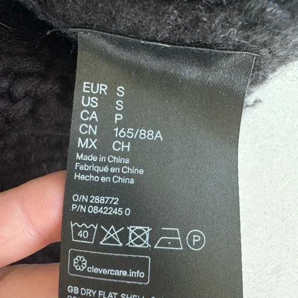 3-sweater bundle - Picture 8 of 8